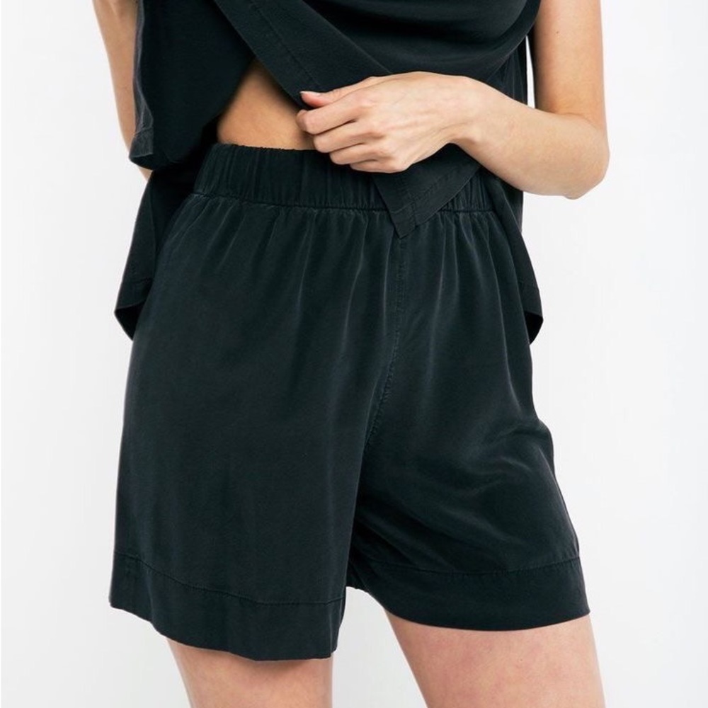 Elizabeth Suzann Silk Florence Short, XS